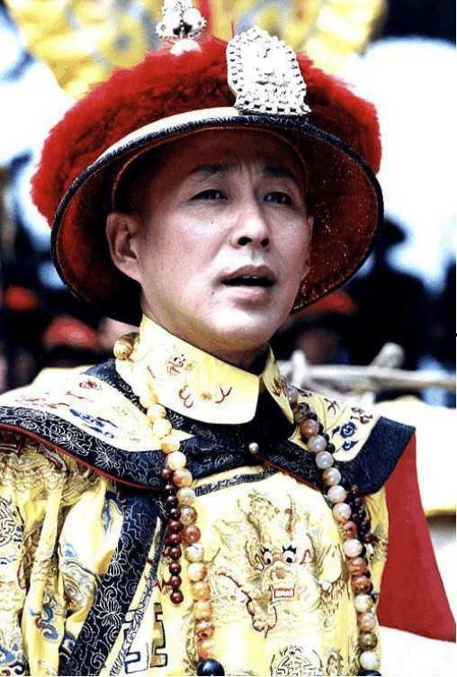 康熙爆料大姐是谁呀视频,大姐身份揭秘,视频揭示惊人真相 第1张 康熙爆料大姐是谁呀视频,大姐身份揭秘,视频揭示惊人真相 第1张